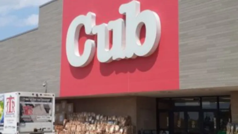 Cub Foods Cottage Grove store building