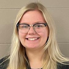 Gabrielle Geschwill headshot