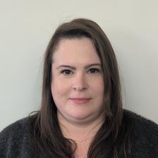 Leanne Christenson headshot