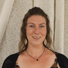 Anne Marois headshot