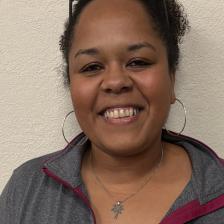 Elizabeth Elise headshot