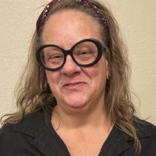 Gretchen Clark headshot