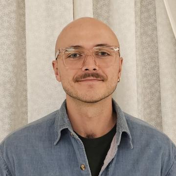 Henry Rollings headshot