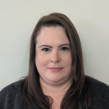 Leanne Christenson headshot