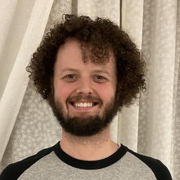 Orion Hunter headshot