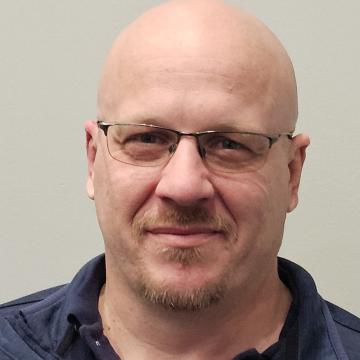 Patrick Hunsinger headshot