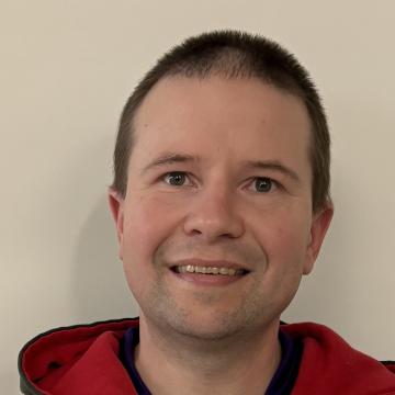 Aaron Nolander headshot