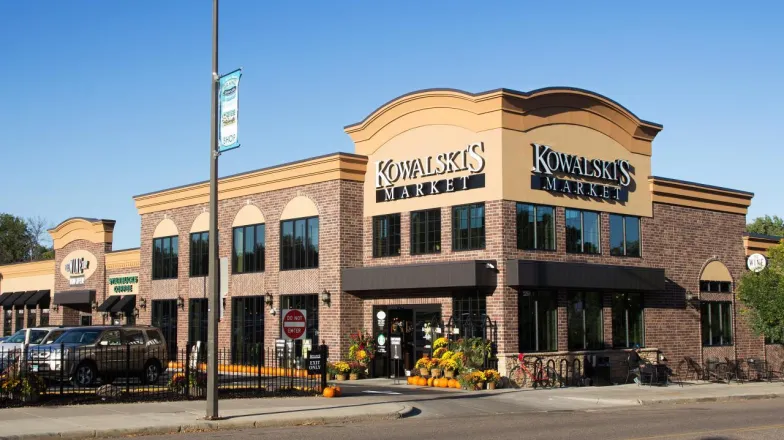 Kowalski's Grand Avenue Store Building
