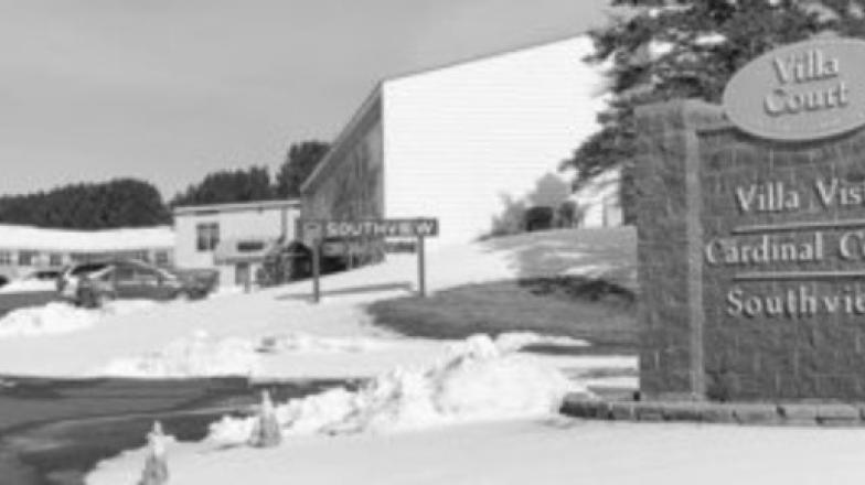 Villa Vista building and sign