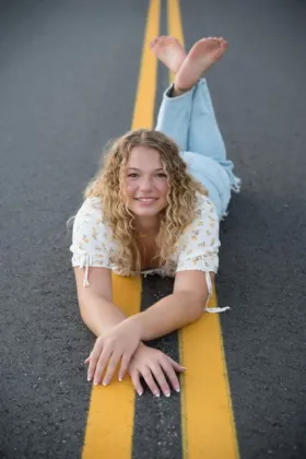 Isabel Welsh headshot