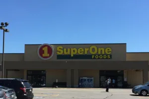 Super One Two Harbors store building