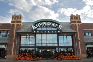 Kowalski's Woodbury Store Building