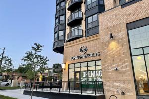 Lunds & Byerlys Highland Bridge Store Building