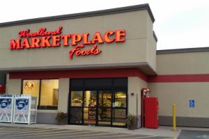 Woodland Marketplace store building