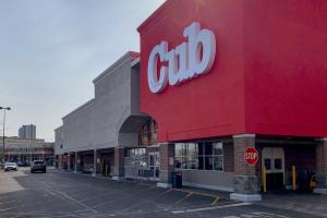 Cub Midway store front